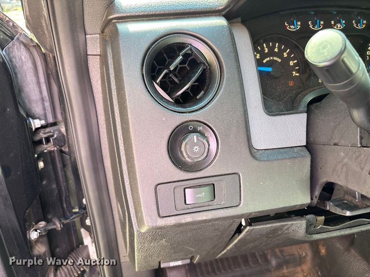 image for item EM6064 2014 Ford F150 pickup truck