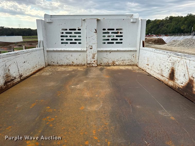 image for item EM8345 2004 Ford F450 Super Duty dump truck