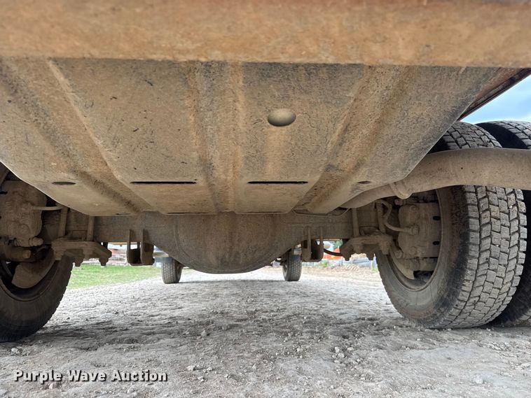 image for item EM8345 2004 Ford F450 Super Duty dump truck