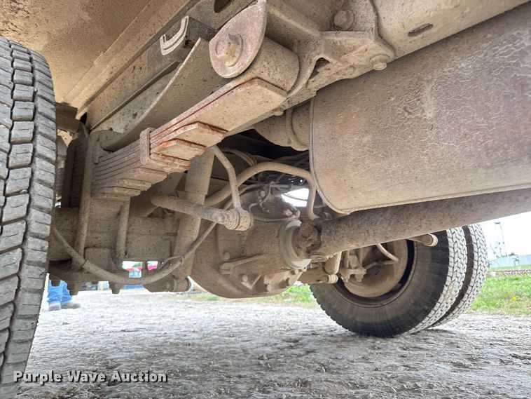 image for item EM8345 2004 Ford F450 Super Duty dump truck