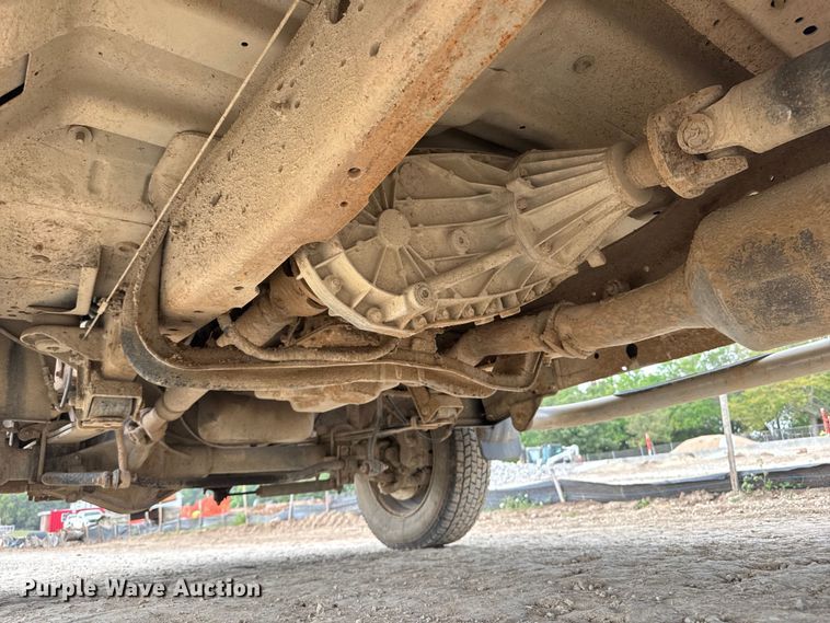 image for item EM8345 2004 Ford F450 Super Duty dump truck