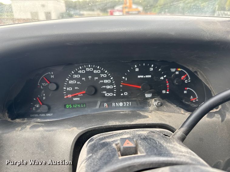 image for item EM8345 2004 Ford F450 Super Duty dump truck