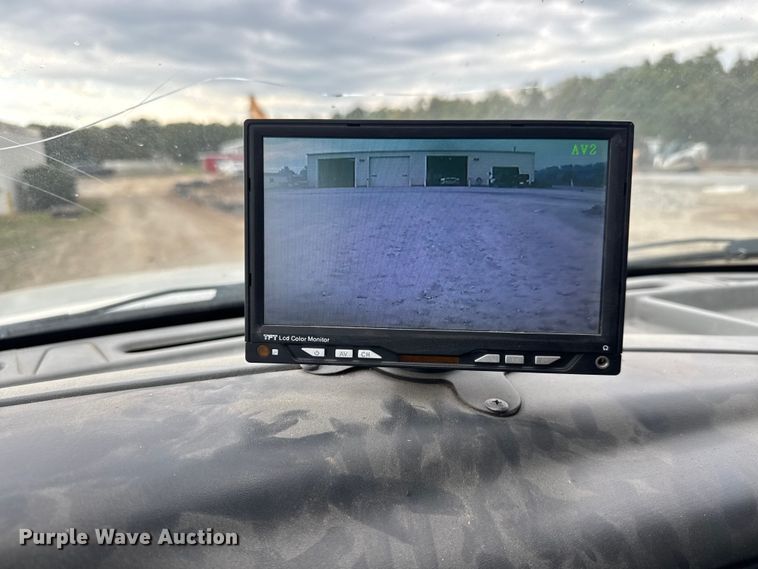 image for item EM8345 2004 Ford F450 Super Duty dump truck