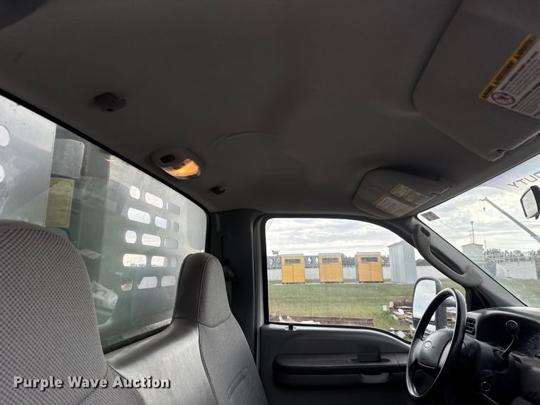 image for item EM8345 2004 Ford F450 Super Duty dump truck