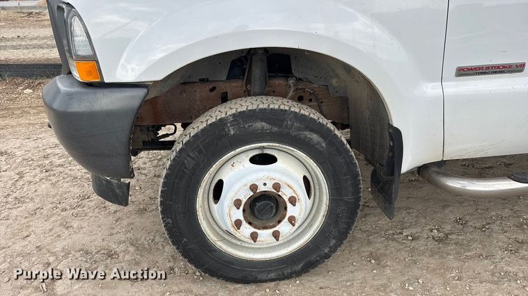 image for item EM8345 2004 Ford F450 Super Duty dump truck