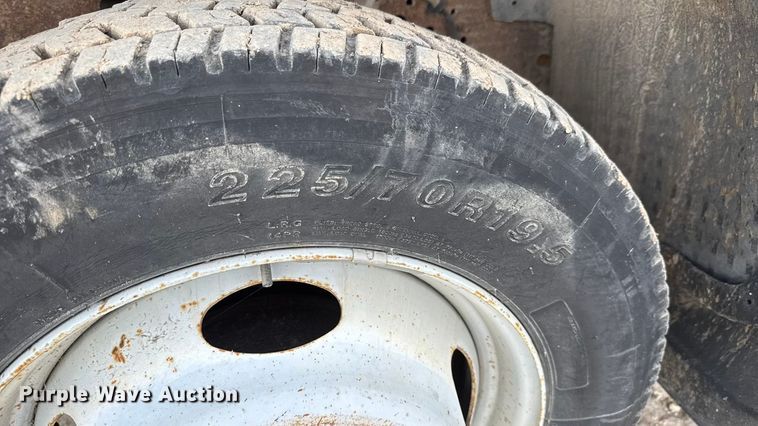 image for item EM8345 2004 Ford F450 Super Duty dump truck