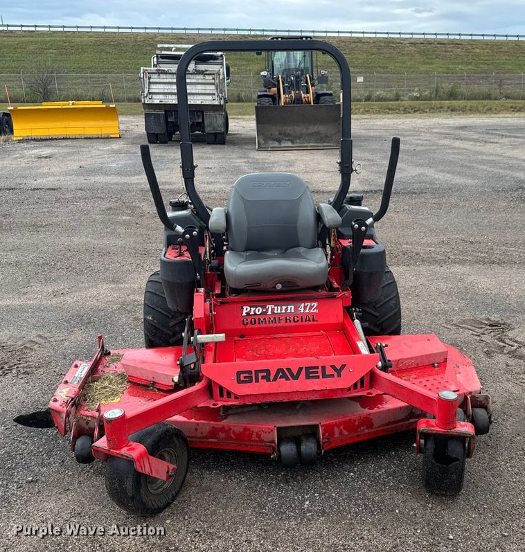 image for item EM8346 Gravely Pro-Turn 472 ZTR lawn mower