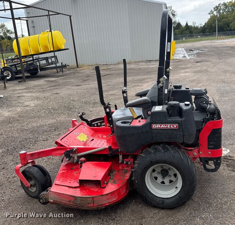 image for item EM8346 Gravely Pro-Turn 472 ZTR lawn mower