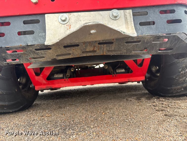 image for item EM8346 Gravely Pro-Turn 472 ZTR lawn mower