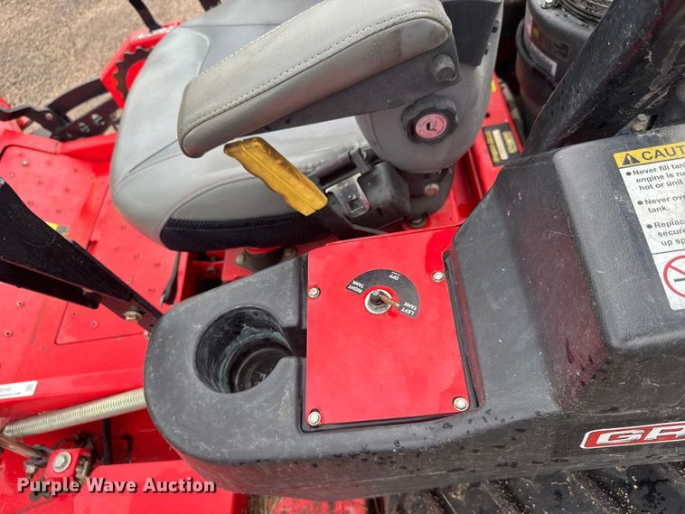 image for item EM8346 Gravely Pro-Turn 472 ZTR lawn mower
