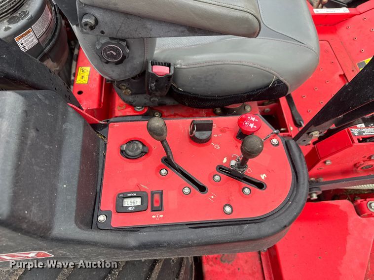 image for item EM8346 Gravely Pro-Turn 472 ZTR lawn mower