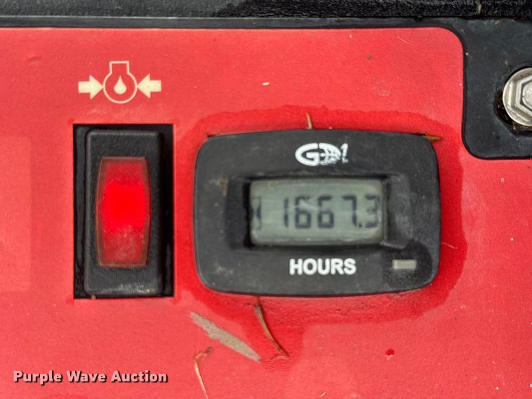 image for item EM8346 Gravely Pro-Turn 472 ZTR lawn mower