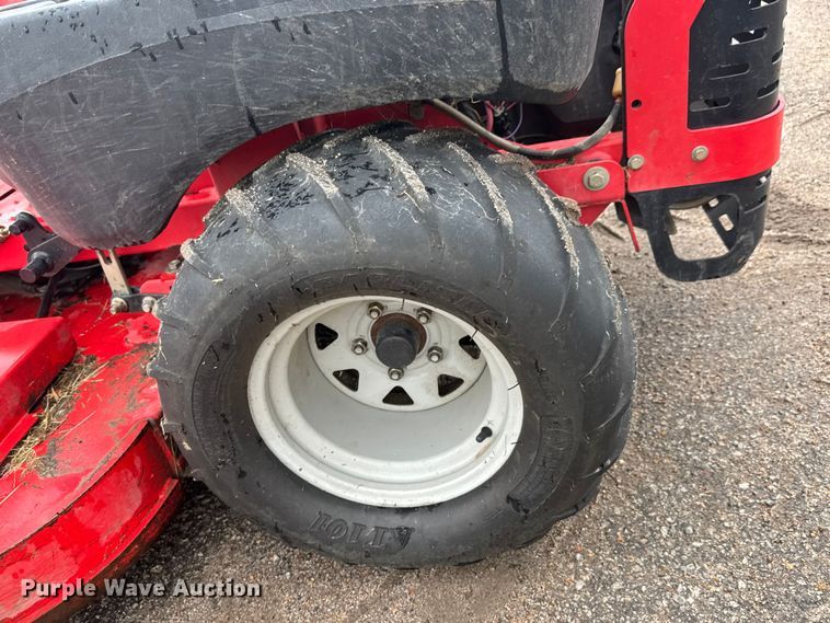 image for item EM8346 Gravely Pro-Turn 472 ZTR lawn mower