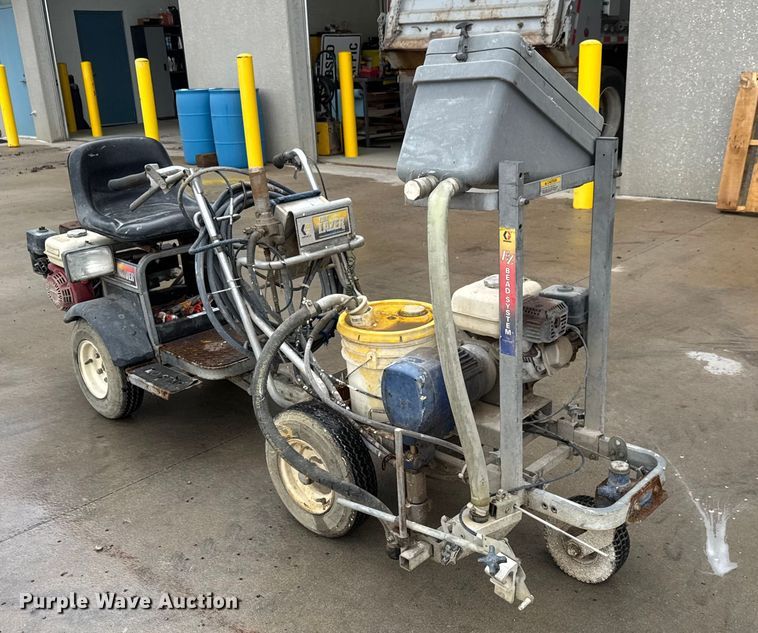 image for item EM8347 2004 Graco Line Driver paint striper