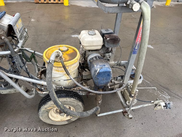 image for item EM8347 2004 Graco Line Driver paint striper