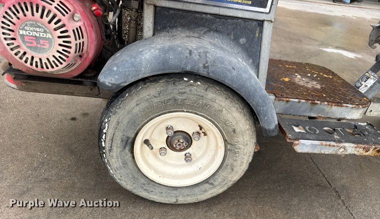 image for item EM8347 2004 Graco Line Driver paint striper