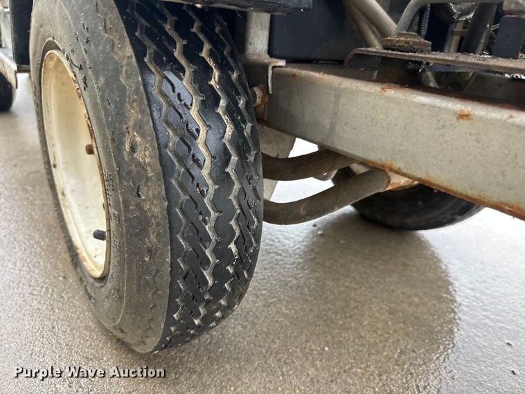 image for item EM8347 2004 Graco Line Driver paint striper