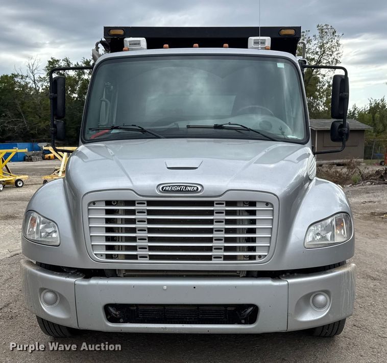 image for item EM8348 2015 Freightliner  M2 dump truck