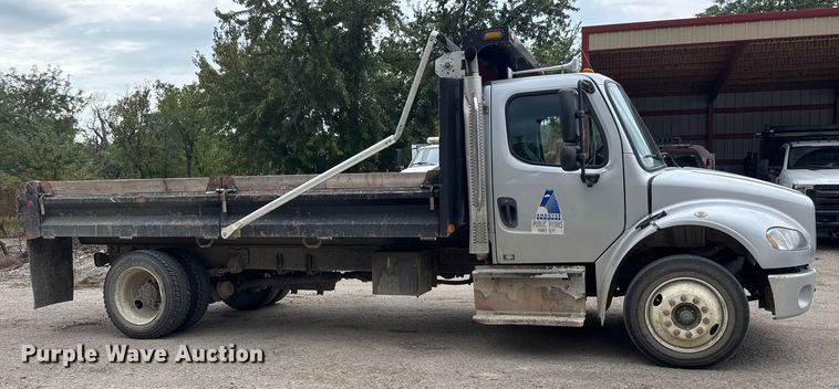 image for item EM8348 2015 Freightliner  M2 dump truck