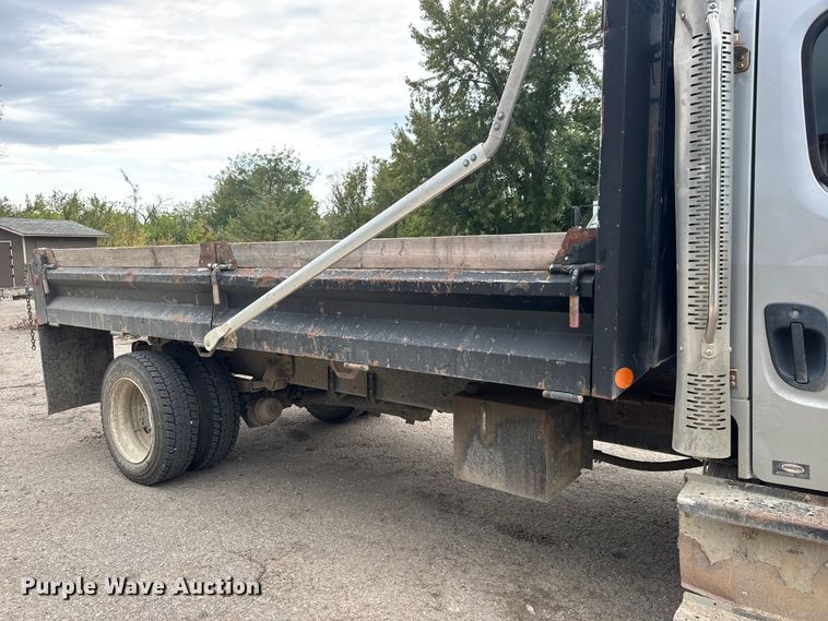 image for item EM8348 2015 Freightliner  M2 dump truck