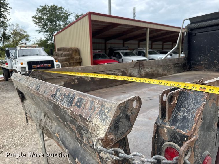 image for item EM8348 2015 Freightliner  M2 dump truck