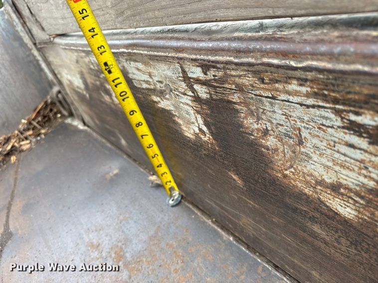 image for item EM8348 2015 Freightliner  M2 dump truck