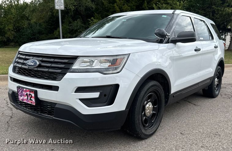 image for item EM8349 2017 Ford Explorer Police Interceptor SUV