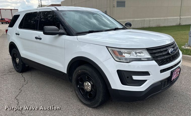 image for item EM8349 2017 Ford Explorer Police Interceptor SUV