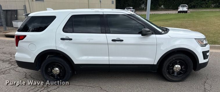 image for item EM8349 2017 Ford Explorer Police Interceptor SUV