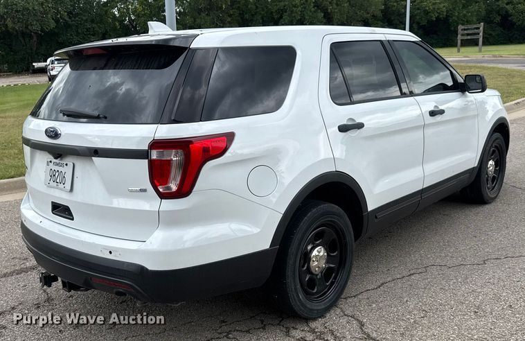 image for item EM8349 2017 Ford Explorer Police Interceptor SUV
