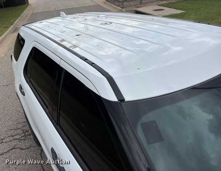 image for item EM8349 2017 Ford Explorer Police Interceptor SUV