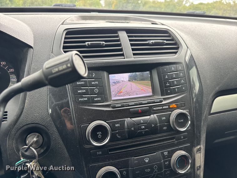 image for item EM8349 2017 Ford Explorer Police Interceptor SUV