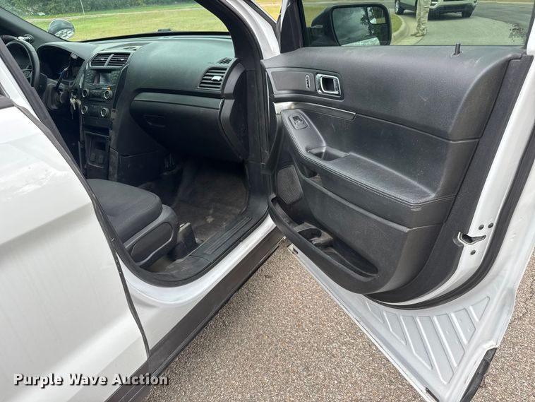 image for item EM8349 2017 Ford Explorer Police Interceptor SUV