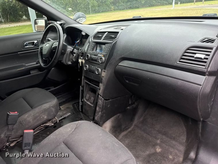 image for item EM8349 2017 Ford Explorer Police Interceptor SUV