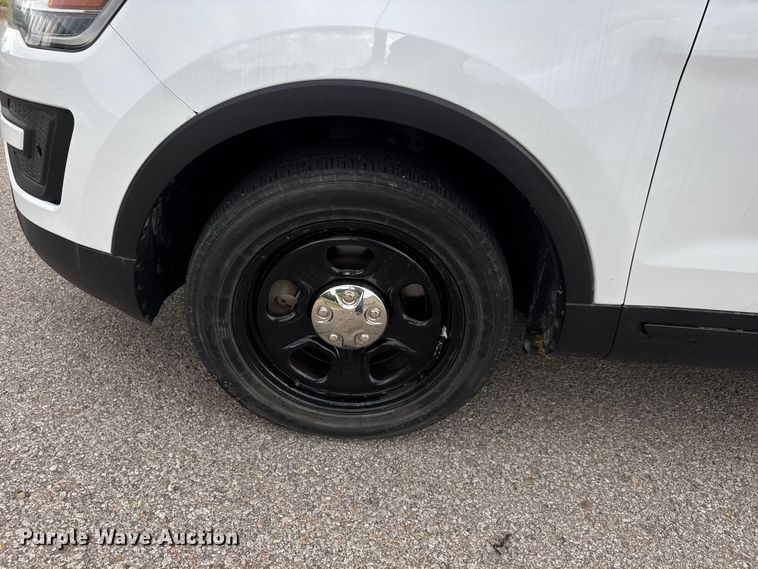 image for item EM8349 2017 Ford Explorer Police Interceptor SUV