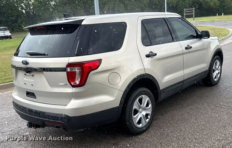 image for item EM8350 2017 Ford Explorer Police Interceptor SUV