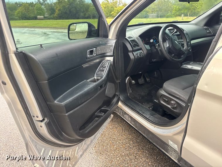 image for item EM8350 2017 Ford Explorer Police Interceptor SUV