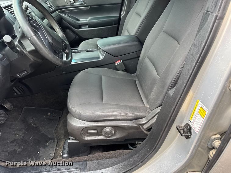 image for item EM8350 2017 Ford Explorer Police Interceptor SUV