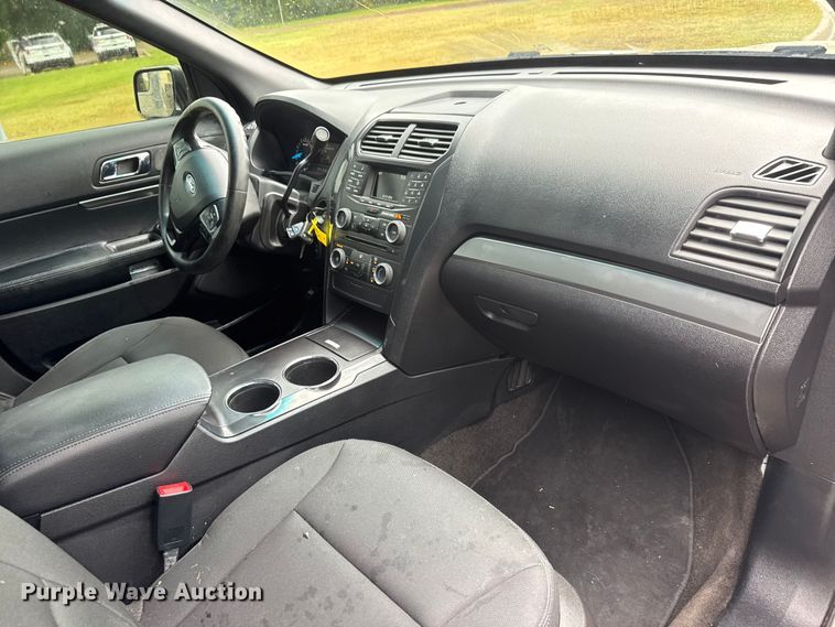 image for item EM8350 2017 Ford Explorer Police Interceptor SUV