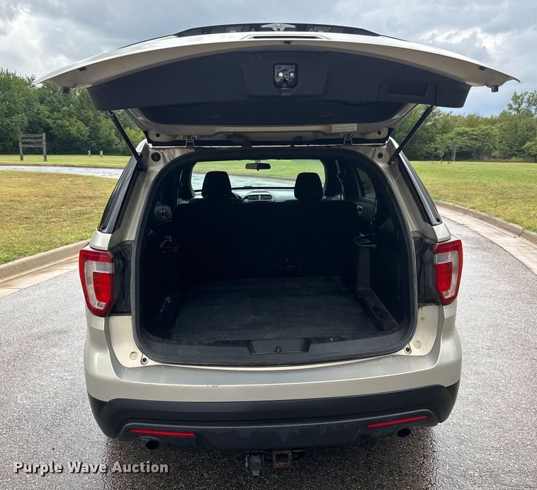 image for item EM8350 2017 Ford Explorer Police Interceptor SUV