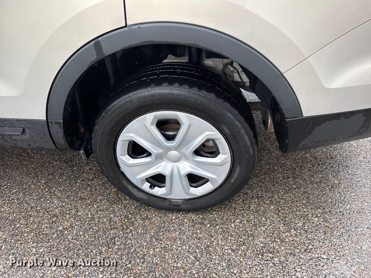 image for item EM8350 2017 Ford Explorer Police Interceptor SUV