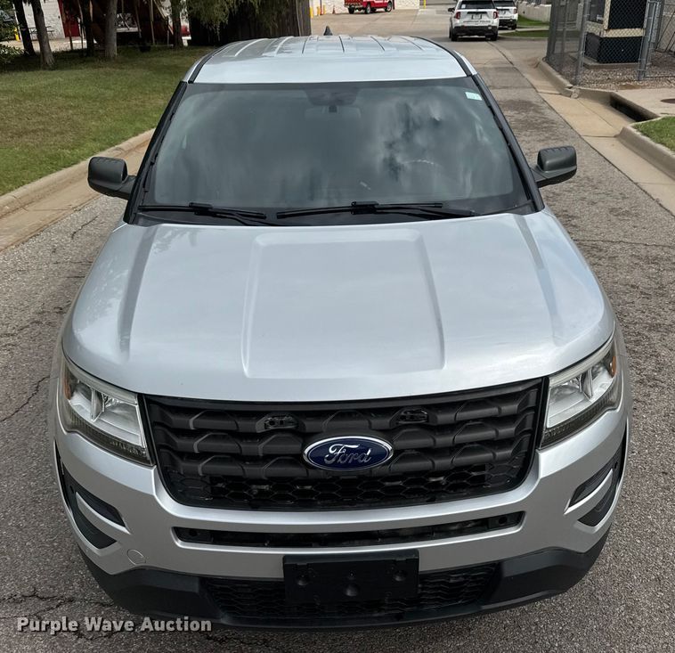 image for item EM8351 2018 Ford Explorer Police Interceptor SUV