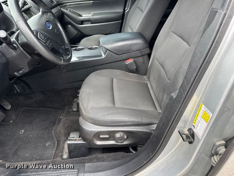 image for item EM8351 2018 Ford Explorer Police Interceptor SUV