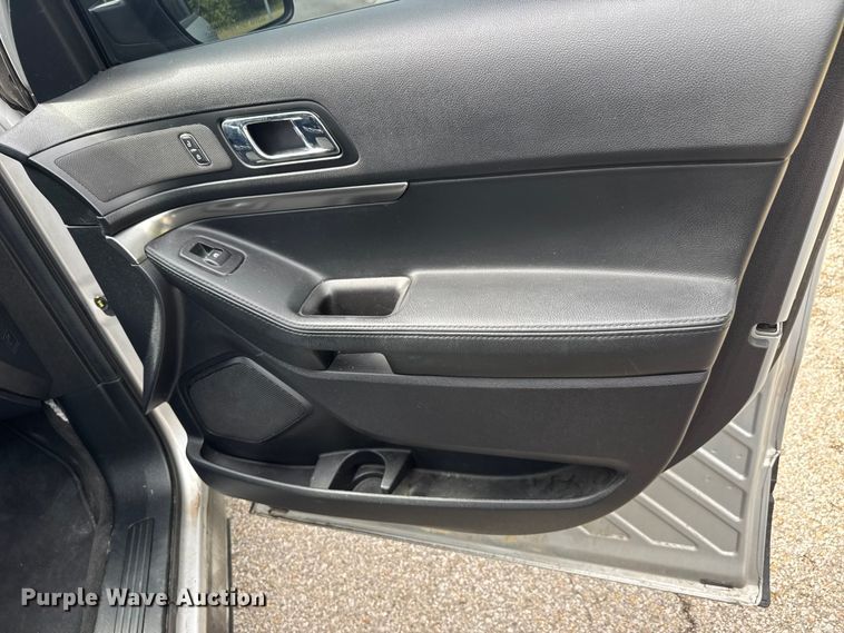 image for item EM8351 2018 Ford Explorer Police Interceptor SUV