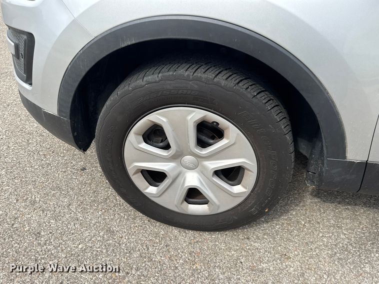 image for item EM8351 2018 Ford Explorer Police Interceptor SUV