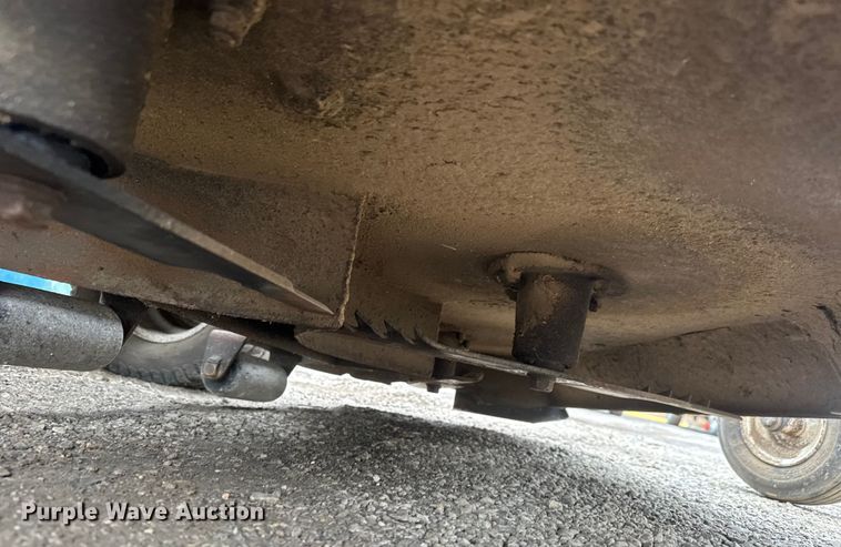 image for item EM8378 2011 Deines DD 20HT lawn mower