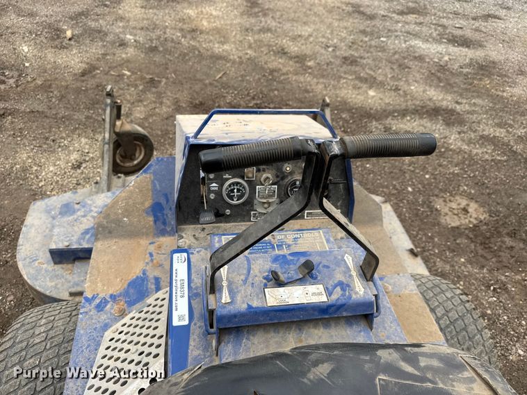 image for item EM8378 2011 Deines DD 20HT lawn mower