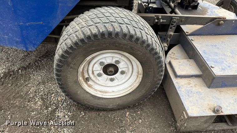 image for item EM8378 2011 Deines DD 20HT lawn mower