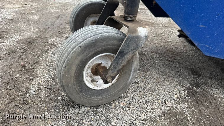 image for item EM8378 2011 Deines DD 20HT lawn mower