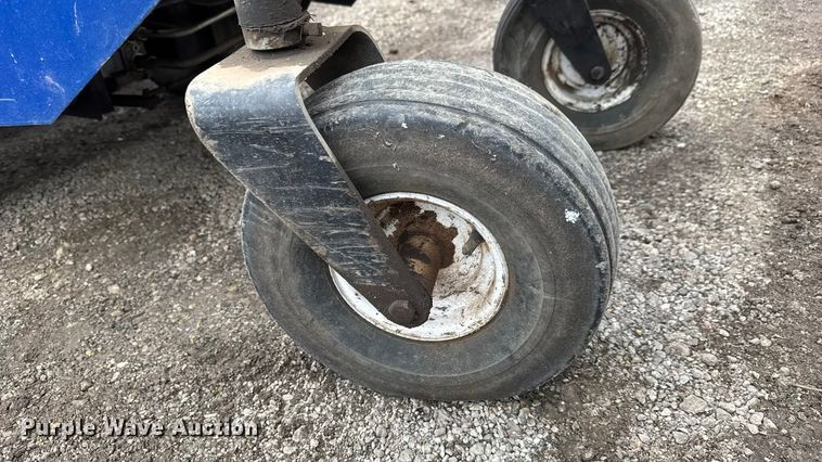 image for item EM8378 2011 Deines DD 20HT lawn mower